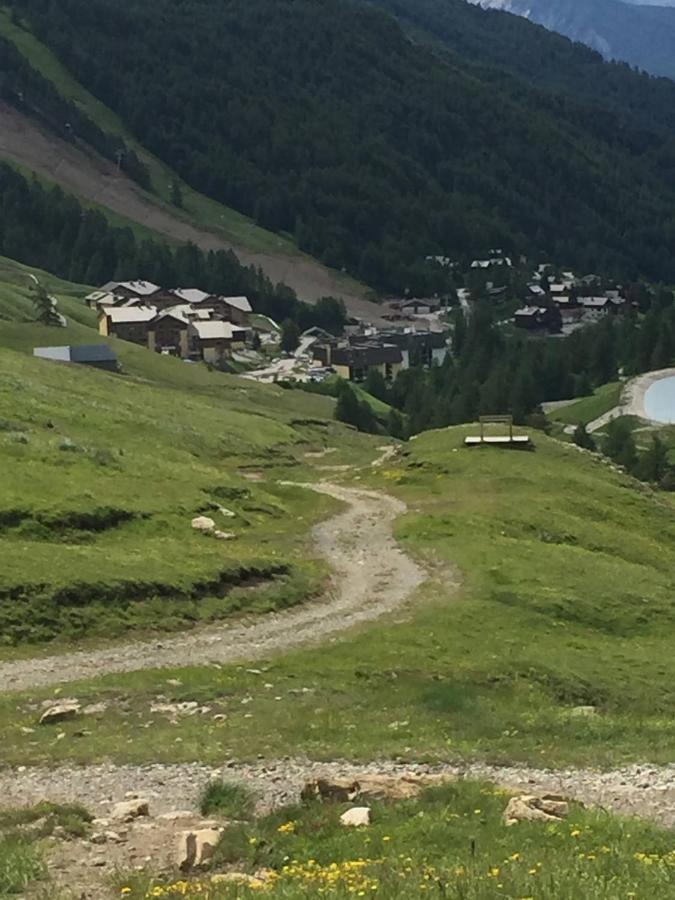 Studio Montagne Allos Εξωτερικό φωτογραφία